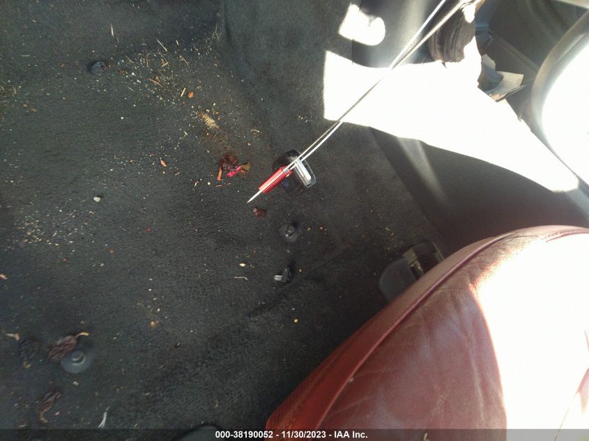 2013 VOLVO C70 T5 YV1672MC8DJ442791