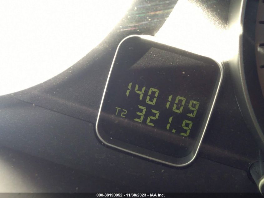 2013 VOLVO C70 T5 YV1672MC8DJ442791