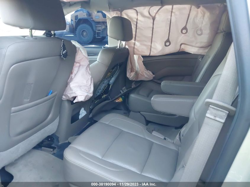 2015 GMC YUKON SLT - 1GKS2BKC8FR712982