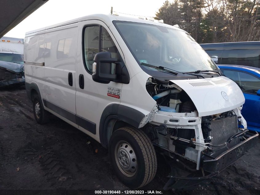 Lot #2525407464 2017 RAM PROMASTER 1500 LOW ROOF 136 WB salvage car
