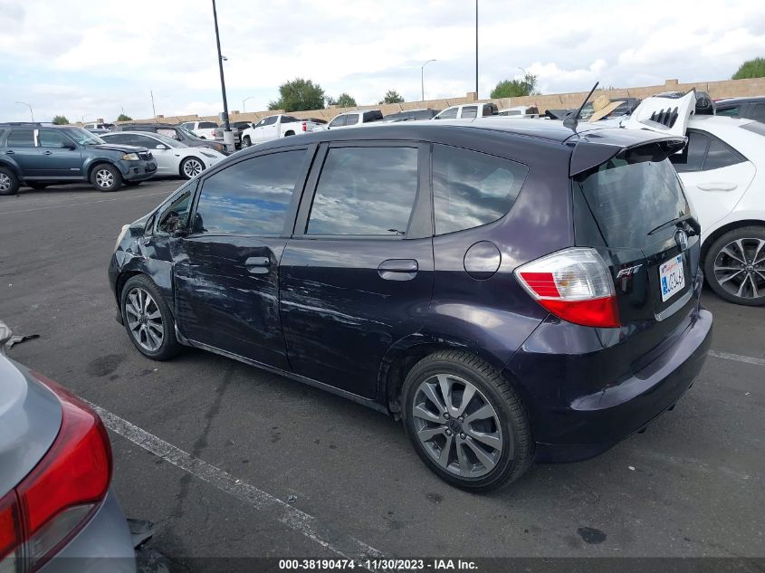 2013 HONDA FIT SPORT - JHMGE8H69DC001528