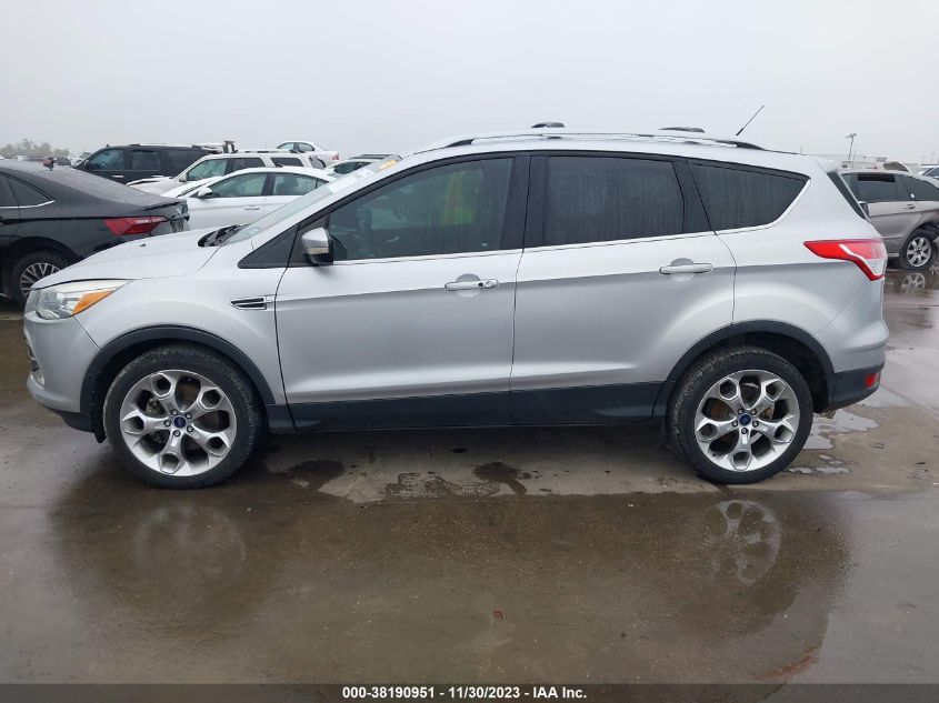 2016 FORD ESCAPE TITANIUM - 1FMCU9J98GUC57909