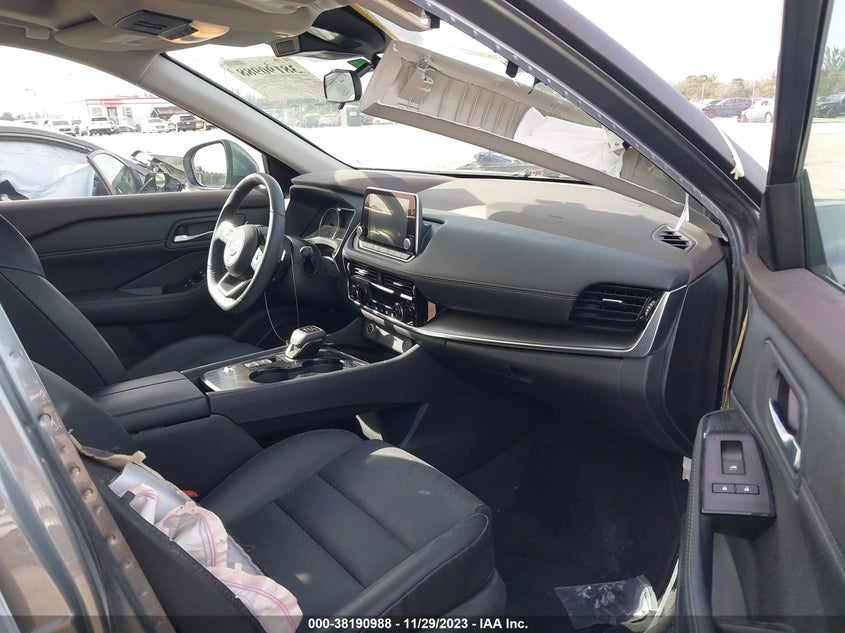 VIN 5N1BT3BA7PC687375 2023 NISSAN ROGUE SV