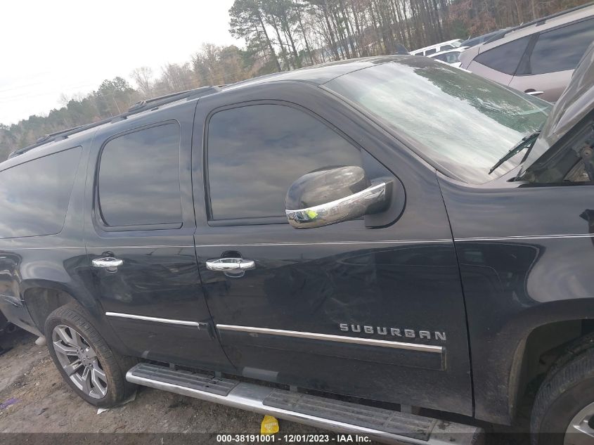 2013 CHEVROLET SUBURBAN 1500 LT - 1GNSCJE06DR131943