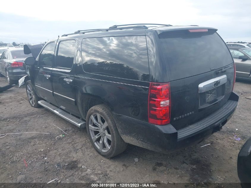 2013 CHEVROLET SUBURBAN 1500 LT - 1GNSCJE06DR131943