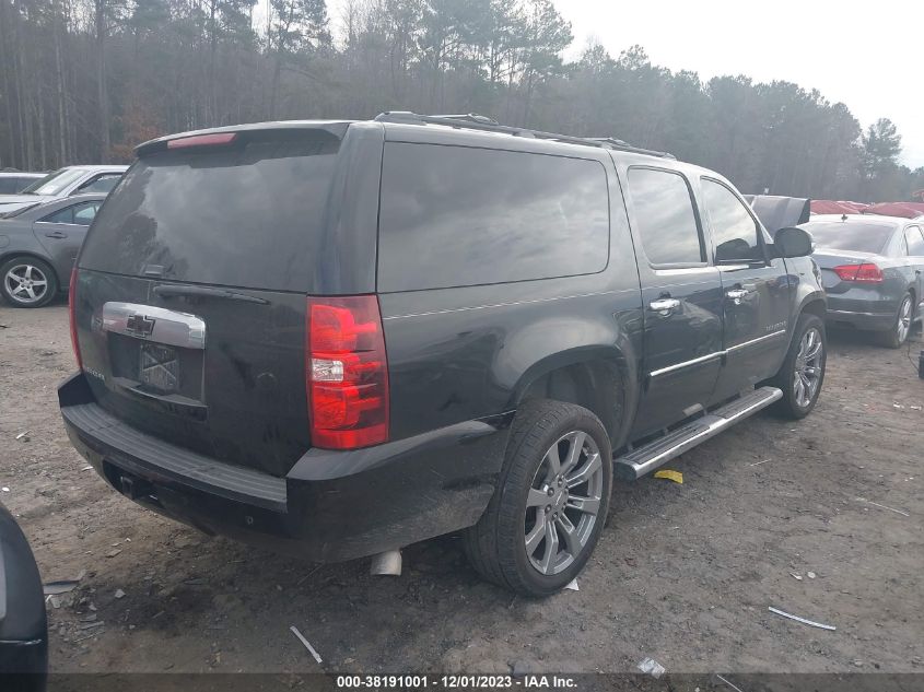 2013 CHEVROLET SUBURBAN 1500 LT - 1GNSCJE06DR131943