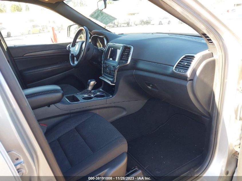 2020 JEEP GRAND CHEROKEE LAREDO E 4X2 - 1C4RJEAG3LC140155