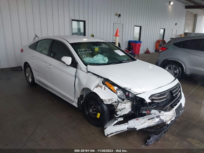 2017 HYUNDAI SONATA SPORT - 5NPE34AFXHH473944