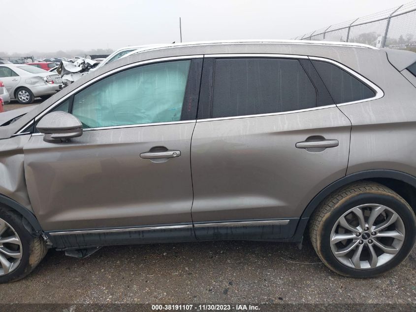 2017 LINCOLN MKC SELECT - 5LMCJ2D97HUL71796