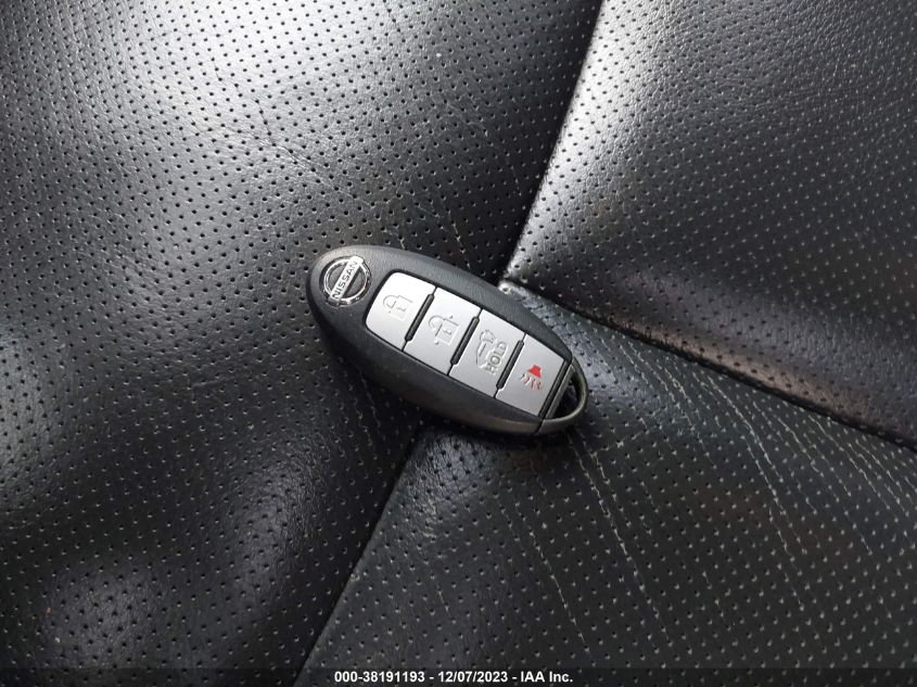 2014 NISSAN ROGUE SL - 5N1AT2MV8EC754794