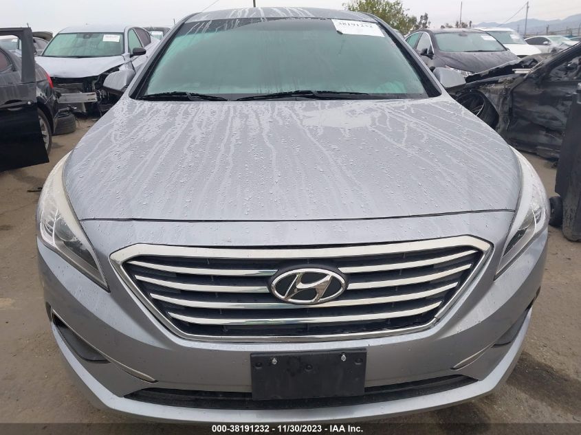 2017 HYUNDAI SONATA SE - 5NPE24AF2HH510150