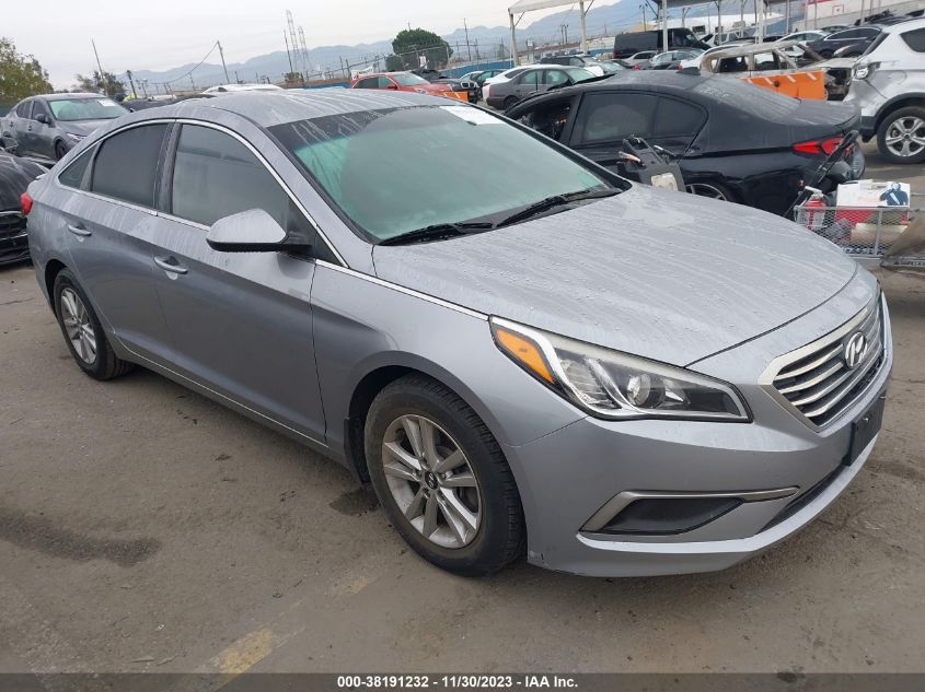 2017 HYUNDAI SONATA SE - 5NPE24AF2HH510150