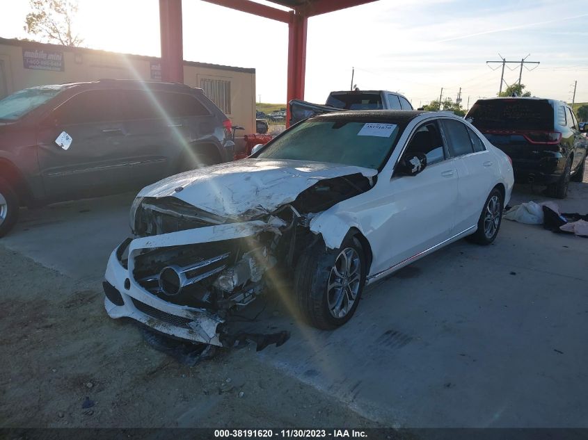2015 MERCEDES-BENZ C 300 LUXURY/SPORT - 55SWF4JB2FU094391
