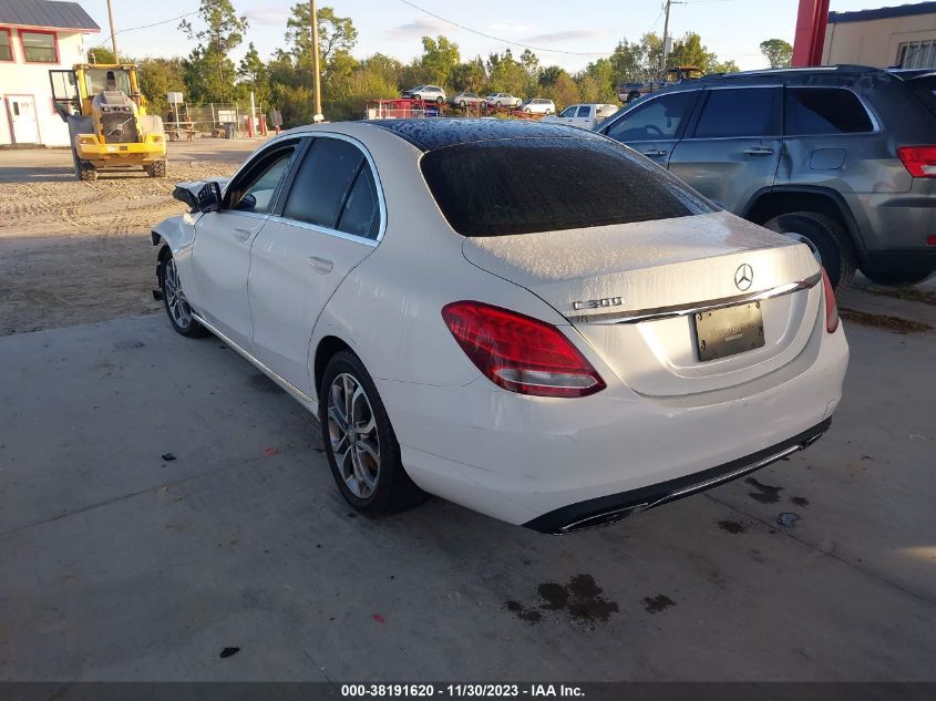 2015 MERCEDES-BENZ C 300 LUXURY/SPORT - 55SWF4JB2FU094391