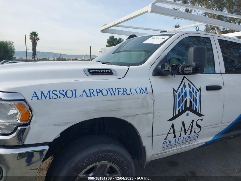 2022 RAM 2500 TRADESMAN  4X4 8' BOX - 3C6UR5HJ9NG384601