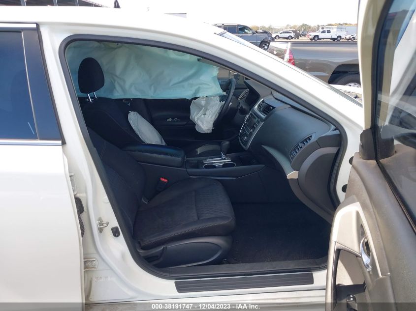 2017 NISSAN ALTIMA 2.5/S/SV/SL/SR - 1N4AL3AP5HC281947