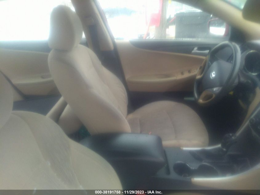 2013 HYUNDAI SONATA GLS - 5NPEB4AC0DH570377