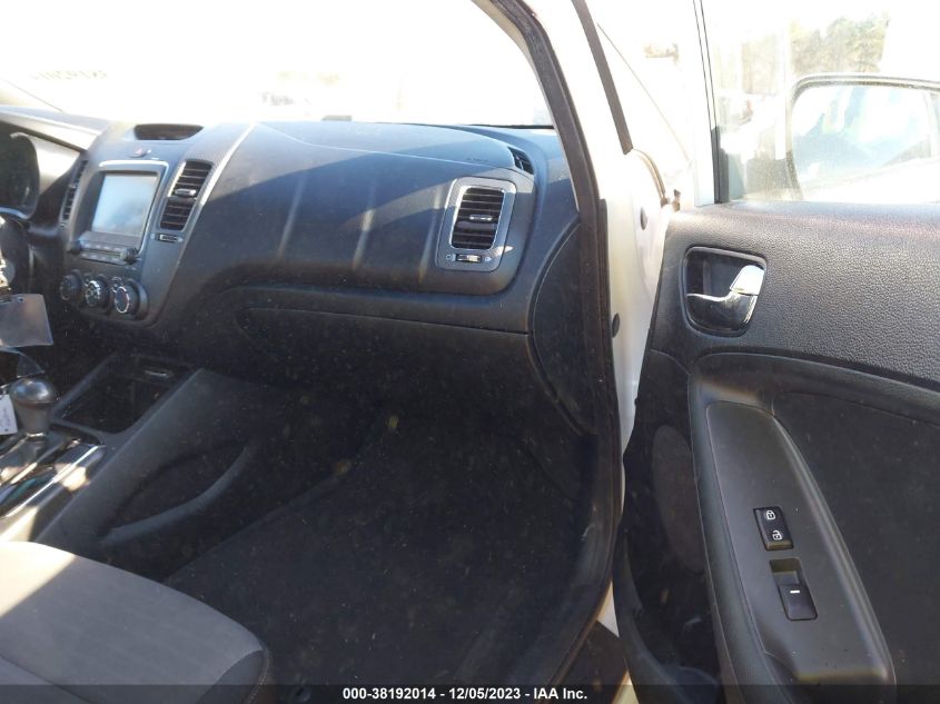 2018 KIA FORTE LX/S - 3KPFL4A72JE241698