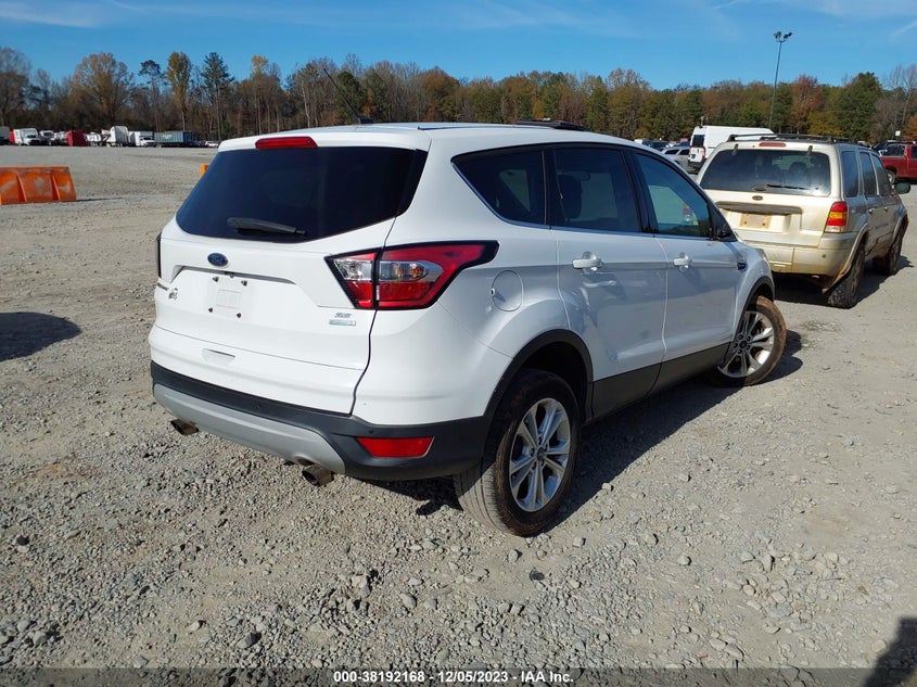 VIN 1FMCU0GD1HUE77238 2017 FORD ESCAPE SE