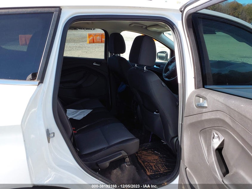 VIN 1FMCU0GD1HUE77238 2017 FORD ESCAPE SE