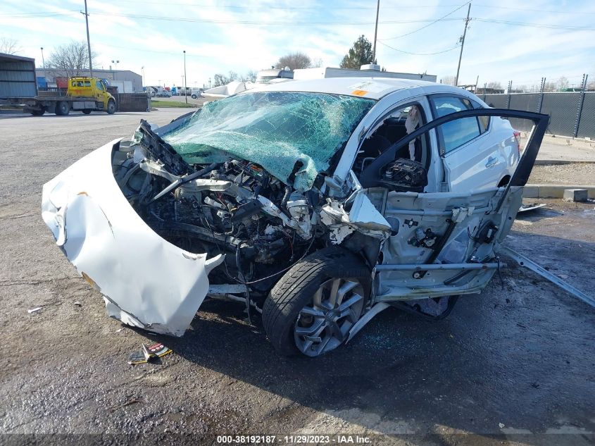 2014 NISSAN SENTRA SR - 3N1AB7AP5EL627759