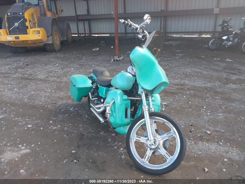 2002 HARLEY-DAVIDSON FXDWG3 - 1HD1PEV1X2Y953610