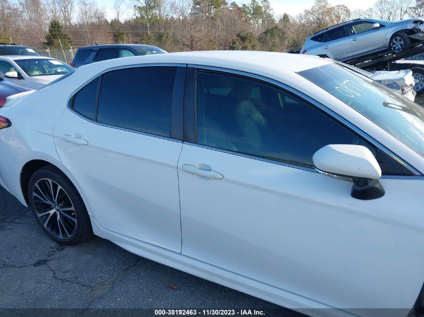 2018 TOYOTA CAMRY SE - 4T1B11HK9JU600877