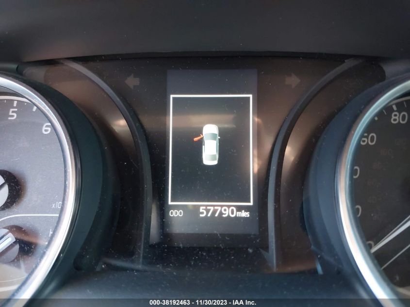 2018 TOYOTA CAMRY SE - 4T1B11HK9JU600877