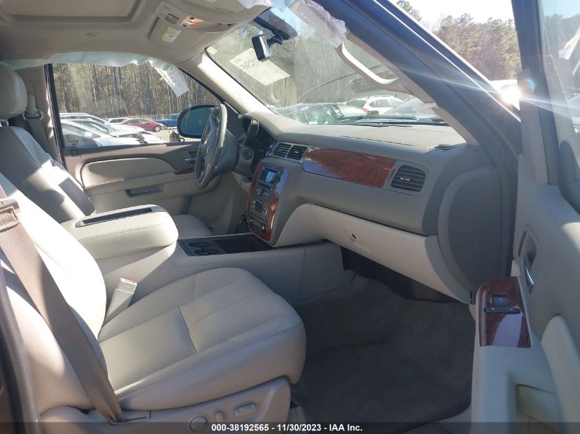 2013 CHEVROLET TAHOE K1500 LT - 1GNSKBE05DR225773