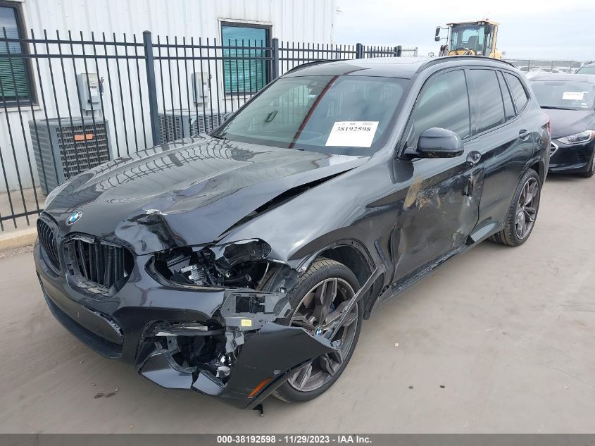 5UXTY9C04M9H46718 2021 BMW X3, photo no. 2