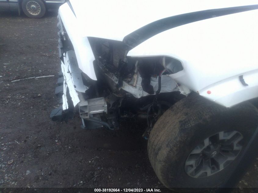 2022 TOYOTA TACOMA DOUBLE CAB/SR/SR5/TRD SPO - 3TYCZ5AN2NT054824