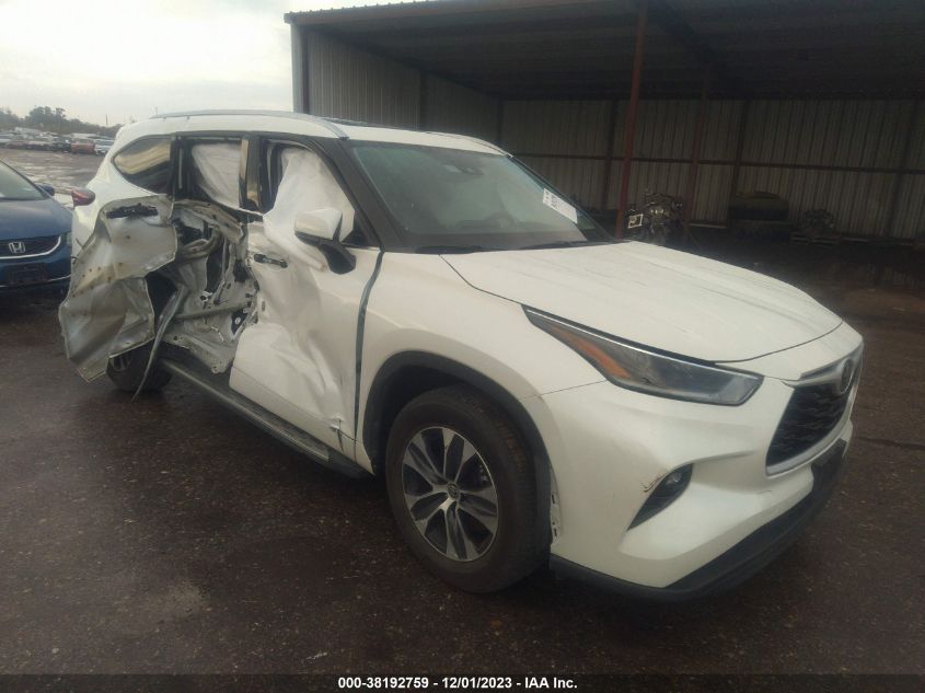 2021 TOYOTA HIGHLANDER XLE - 5TDGZRAH0MS528475