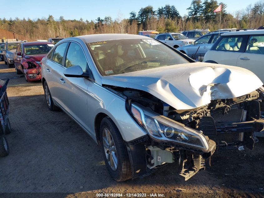 2016 HYUNDAI SONATA SE - 5NPE24AF4GH294977