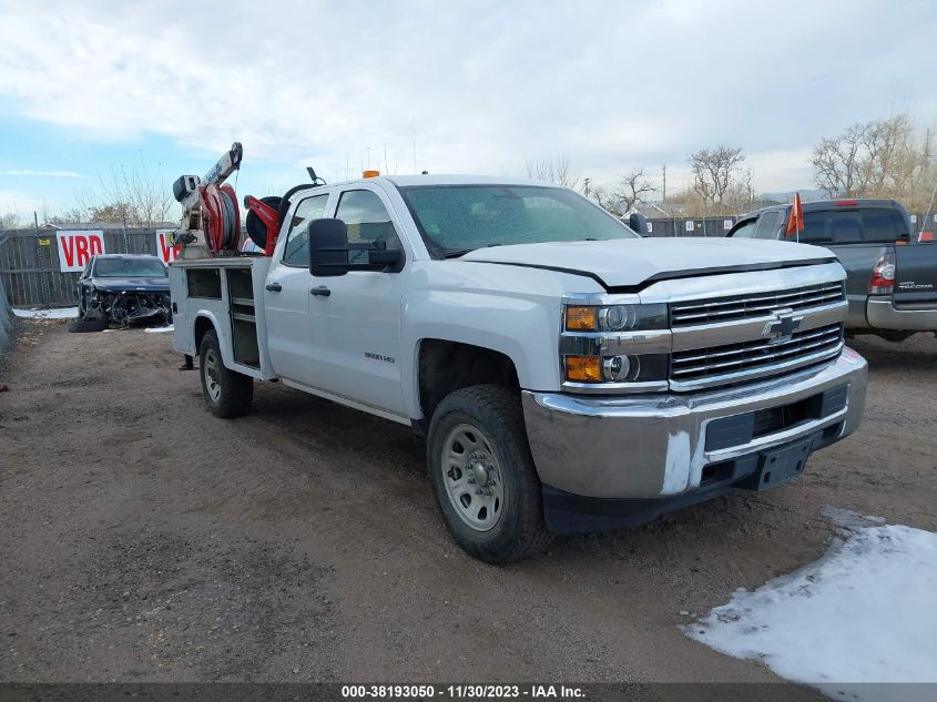 Lot #2525413252 2017 CHEVROLET SILVERADO 3500HD WT salvage car