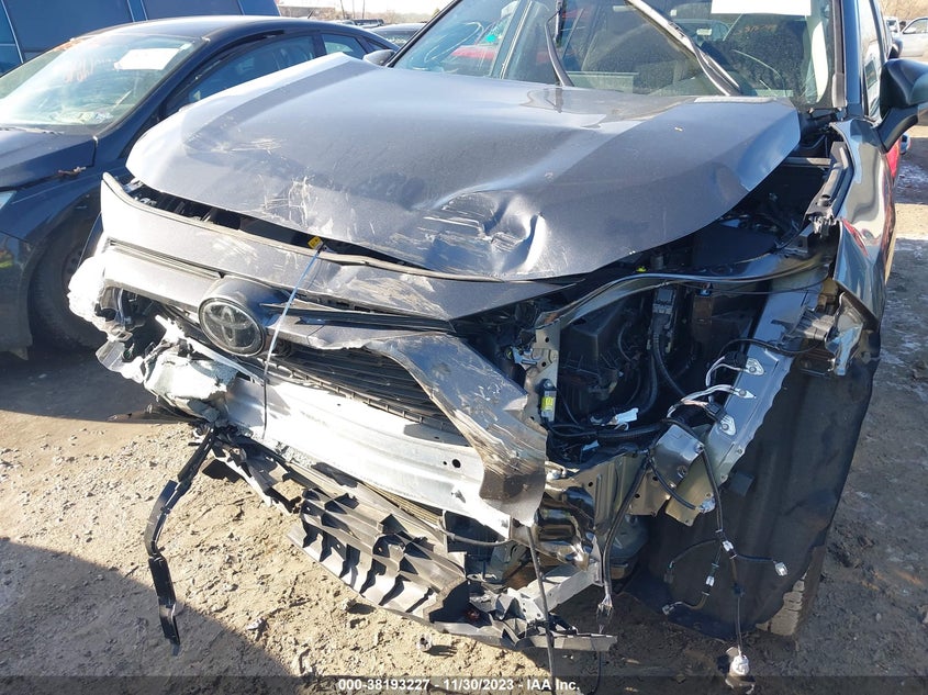 VIN 2T3H1RFV5PC217722 2023 TOYOTA RAV4 LE