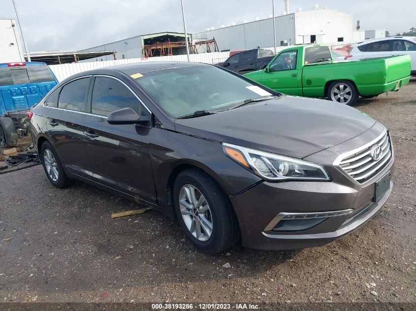 2015 HYUNDAI SONATA SE - 5NPE24AF8FH143283