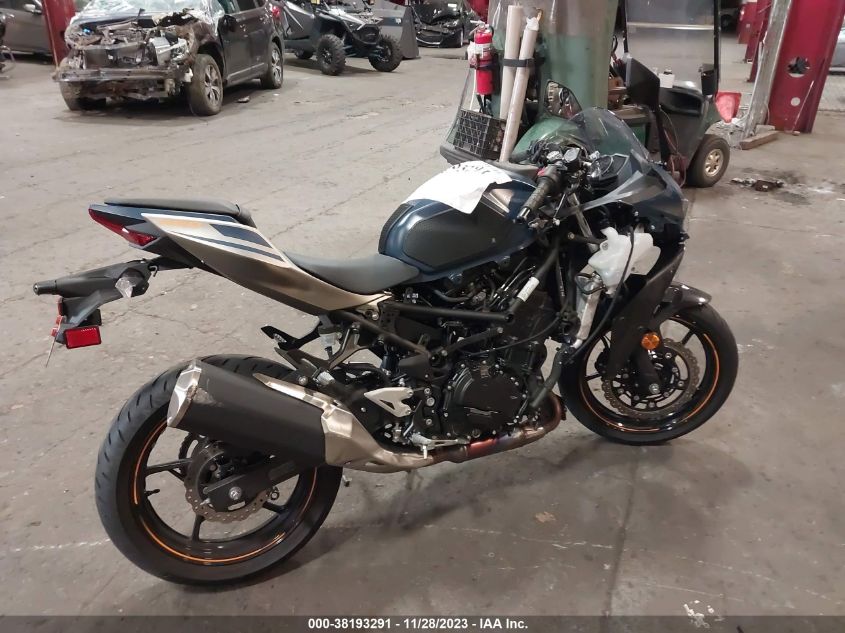 VIN JKAEXKG10PDAS0132 2023 KAWASAKI EX400