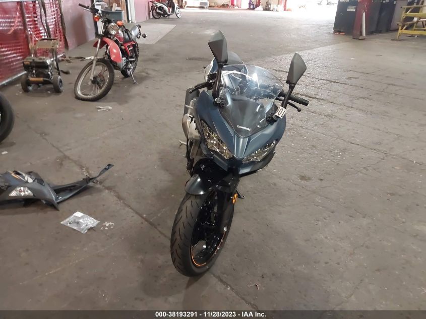 VIN JKAEXKG10PDAS0132 2023 KAWASAKI EX400