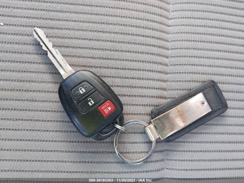 2013 TOYOTA RAV4 XLE - JTMWFREVXDD010146