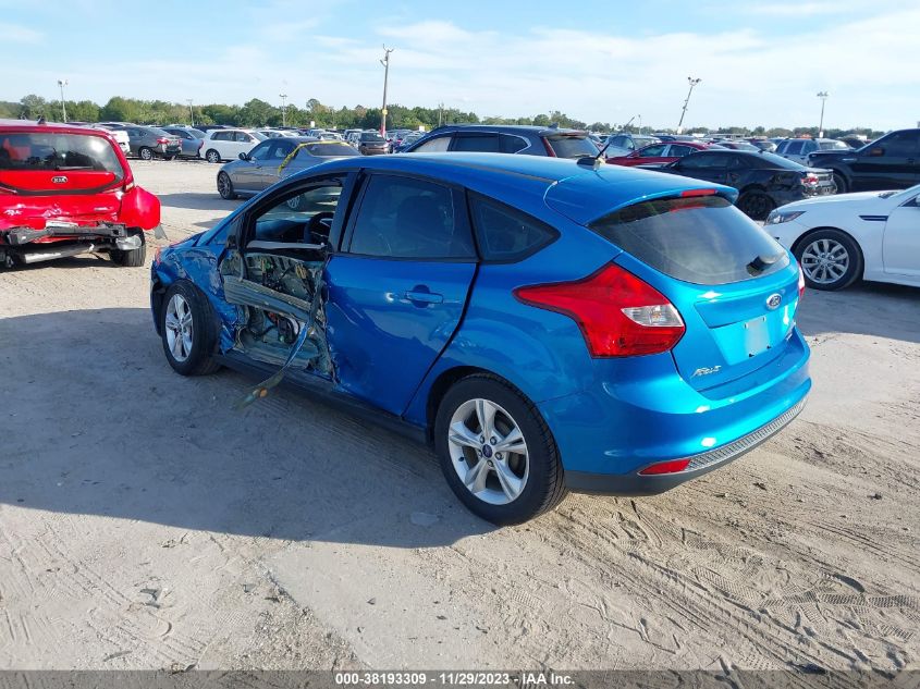 2014 FORD FOCUS SE - 1FADP3K21EL418219