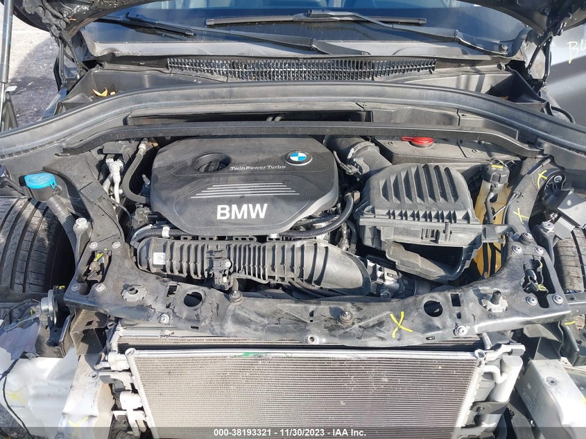 VIN WBXHT3C35H5F74132 2017 BMW X1 XDRIVE28I