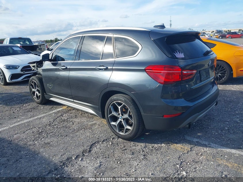 VIN WBXHT3C35H5F74132 2017 BMW X1 XDRIVE28I