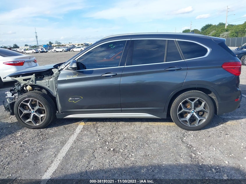 VIN WBXHT3C35H5F74132 2017 BMW X1 XDRIVE28I