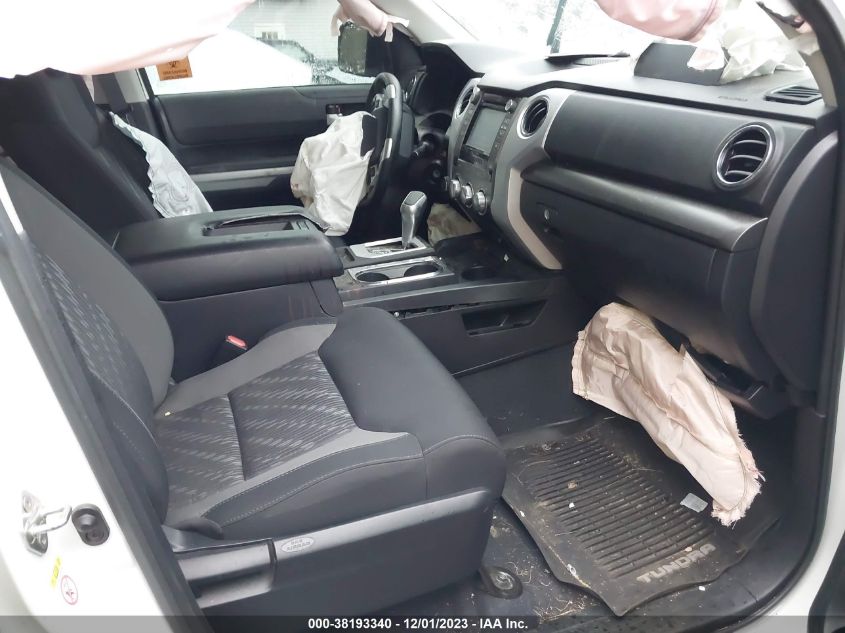 2019 TOYOTA TUNDRA DOUBLE CAB SR/SR5 - 5TFUW5F13KX834819