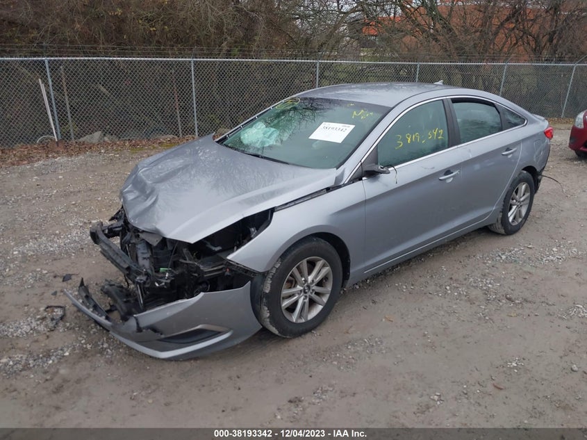 VIN 5NPE24AF2HH453156 2017 HYUNDAI SONATA SE