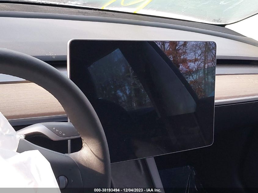 2022 TESLA MODEL 3 - 5YJ3E1EA5NF114977