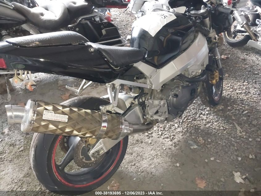 2000 HONDA CBR900 RR - JH2SC4402YM000479