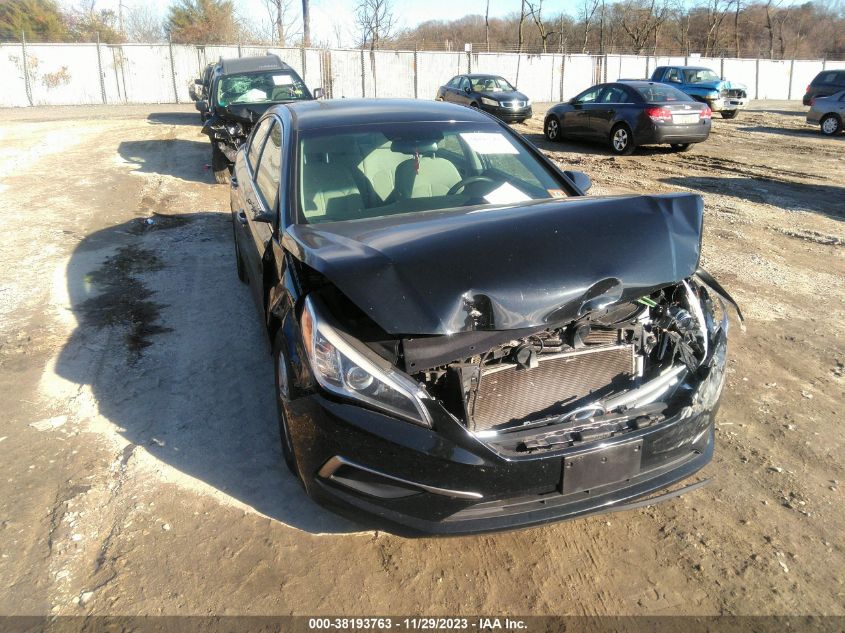 2017 HYUNDAI SONATA SE - 5NPE24AF0HH590595