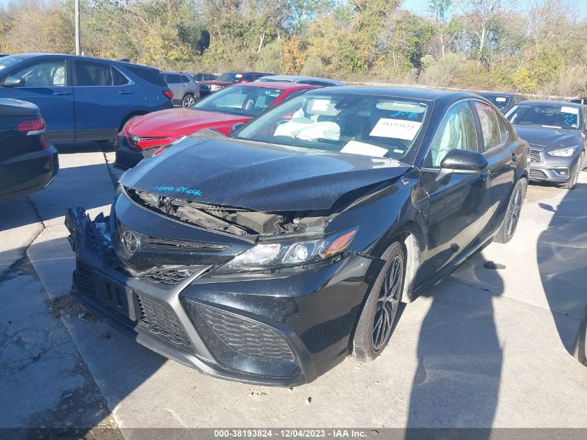 2021 TOYOTA CAMRY SE/SE NIGHT SHADE - 4T1G11AKXMU608491