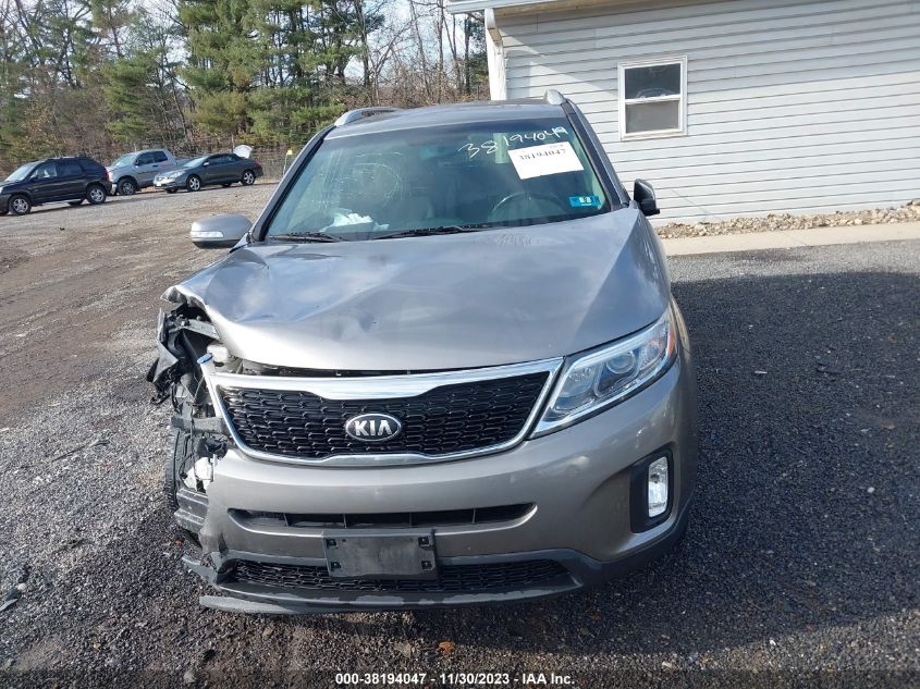 2015 KIA SORENTO LX - 5XYKT3A62FG602583